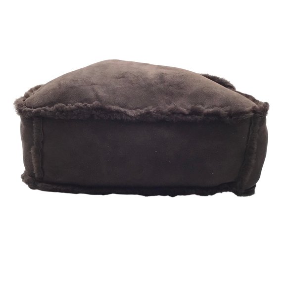 Chanel Vintage Brown Shearling Wool Tote - Picture 4 of 9